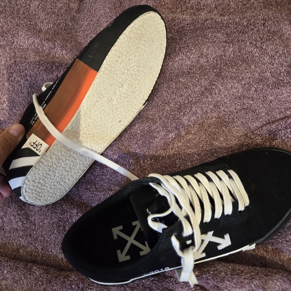 Off-White Black and Orange Men's Sneakers - Picture 2 of 8